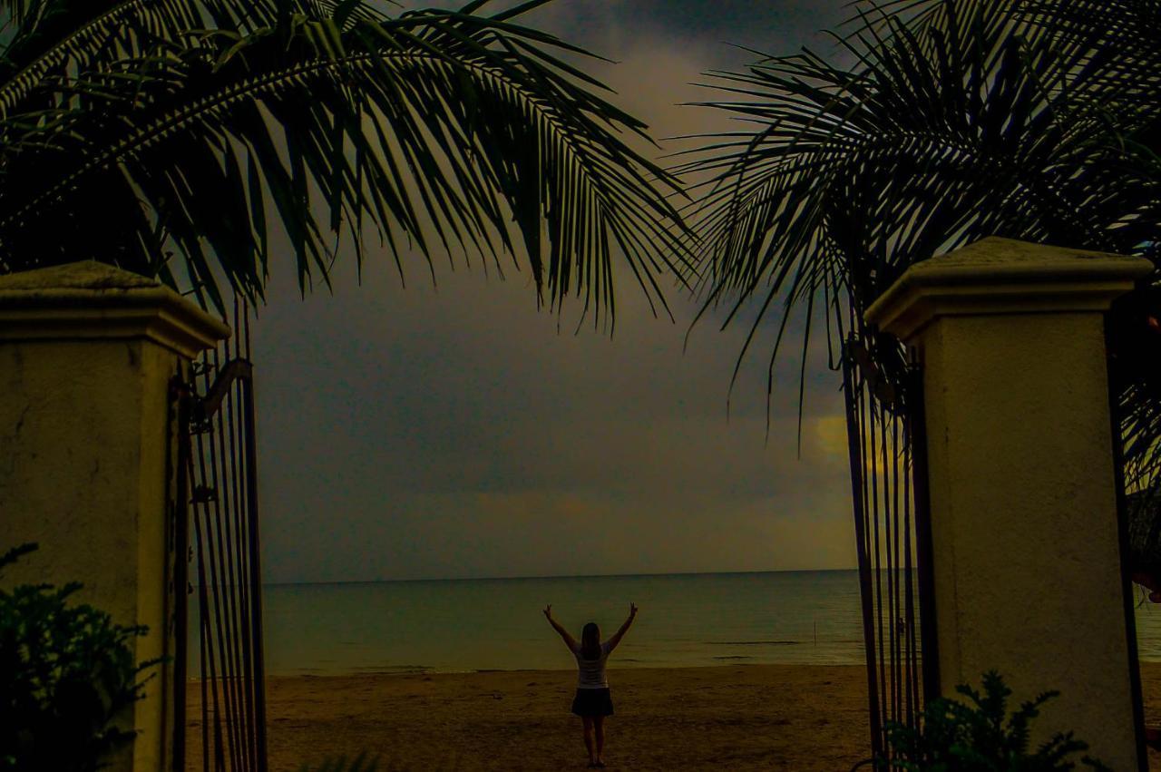 Camaya-An Paradise Beach Resort Malabugas Exterior photo